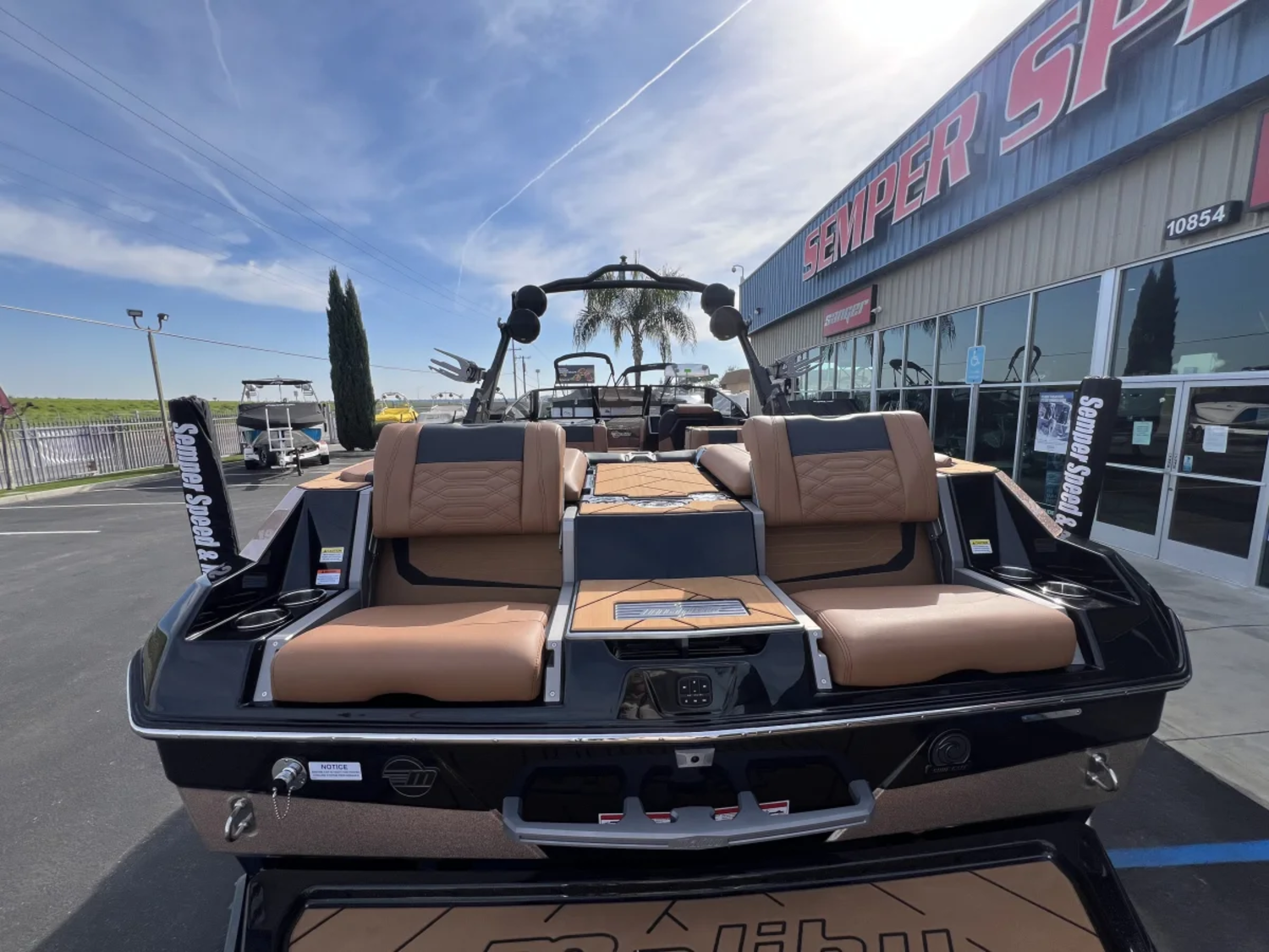 2024 Malibu 25 LSV