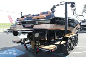 2024-malibu-wakesetter-25-lsv-142756-image3.webp
