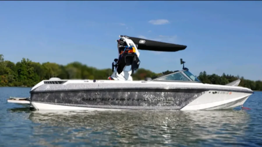 2019-nautique-gs22-144793-image5.webp