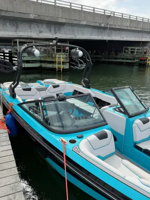 2019-nautique-gs22-144803-image0.webp