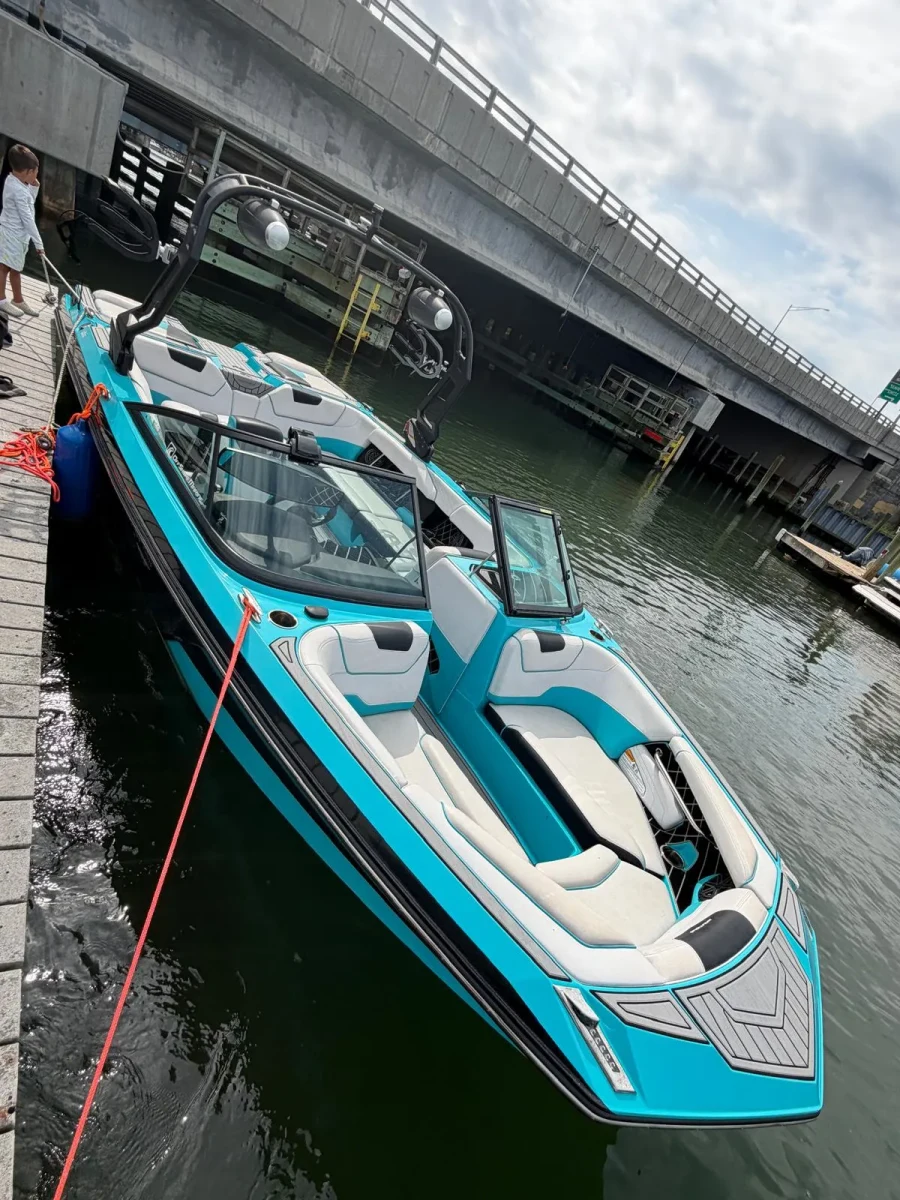 2019-nautique-gs22-144803-image4.webp