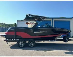 2020-mastercraft-nxt22-144831-image8.webp