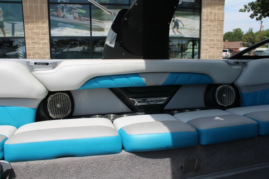 2016-malibu-wakesetter-25-lsv-144833-image18.webp