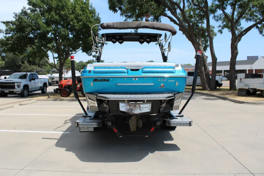 2016-malibu-wakesetter-25-lsv-144833-image7.webp