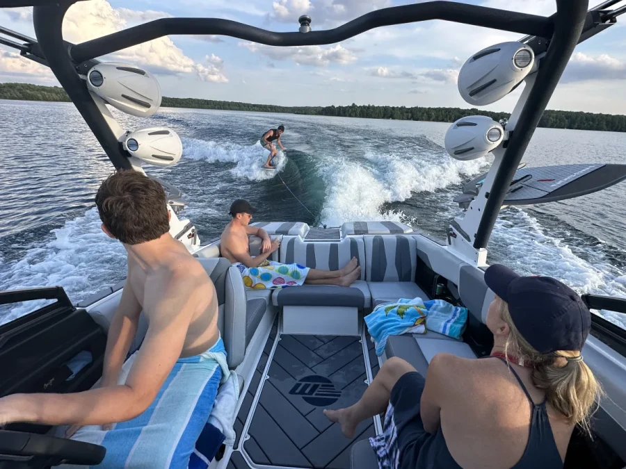 2023-malibu-wakesetter-22-lsv-144837-image7.webp
