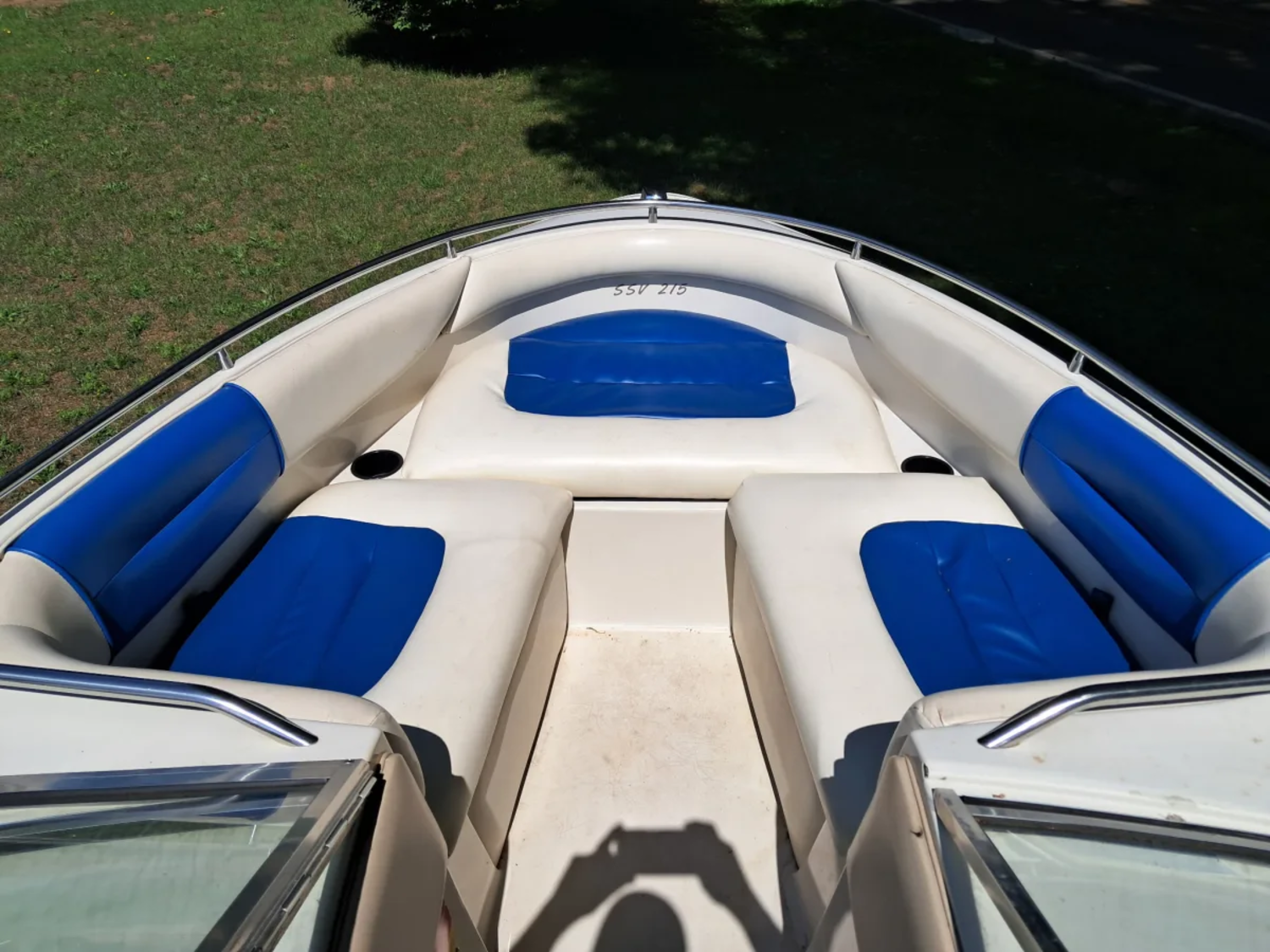1995 Glastron Speedboat with  Volvo Penta 5.8L engine.