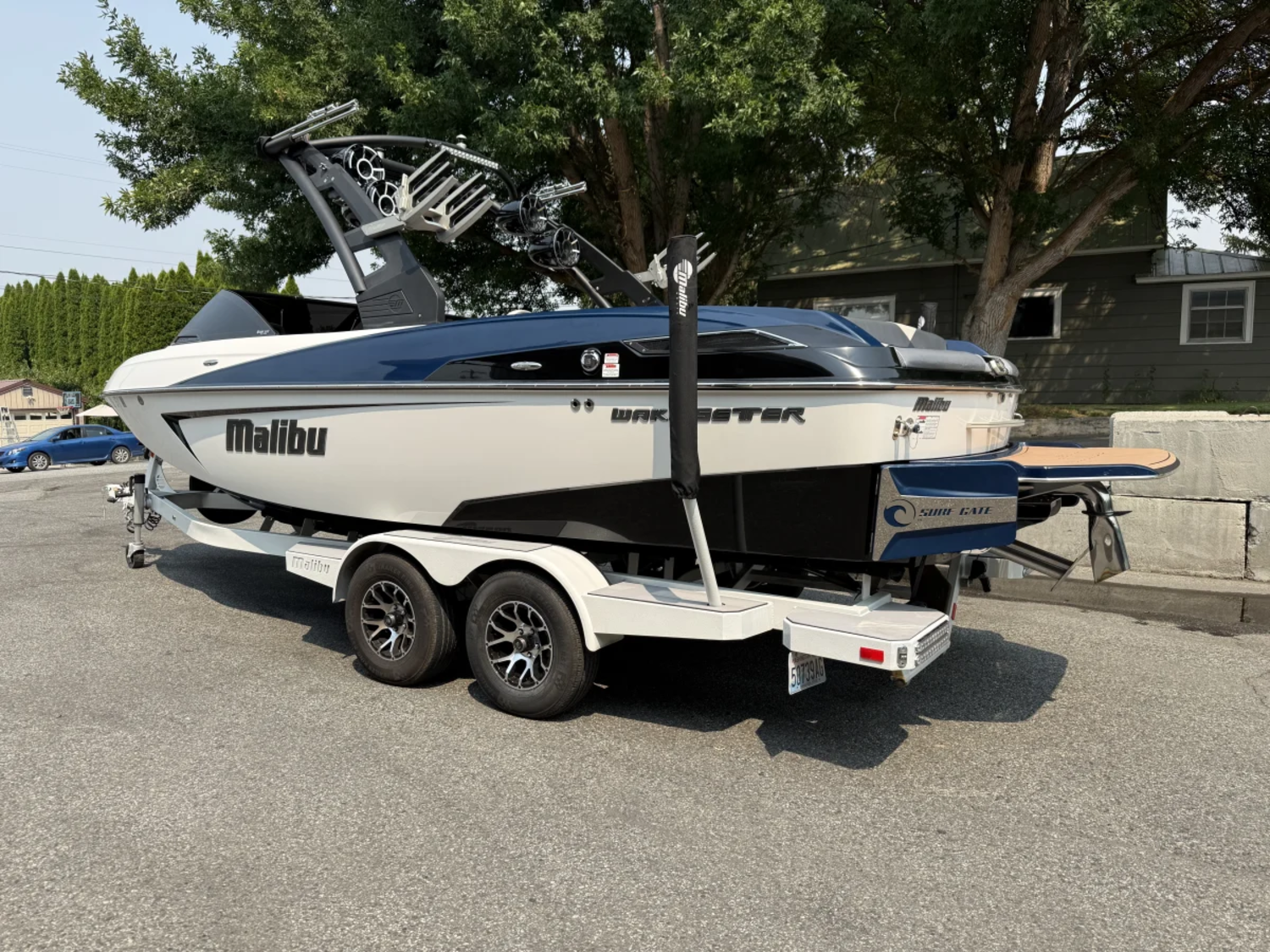 2017 Malibu 23 LSV