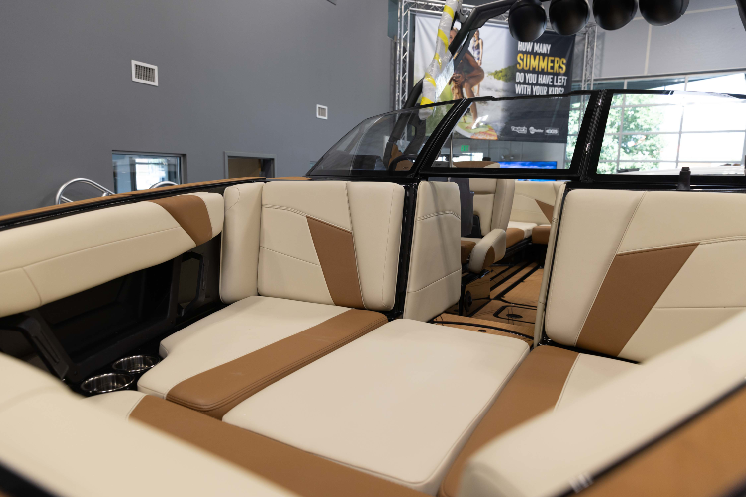 2027 Axis Wake Research T235
