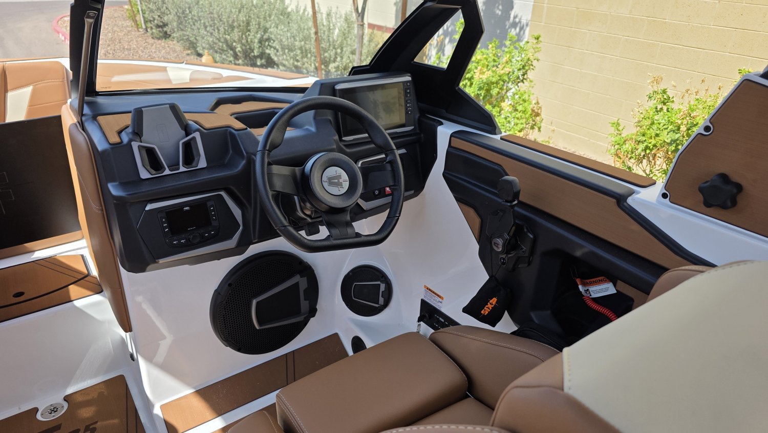 2027 Axis Wake Research T235