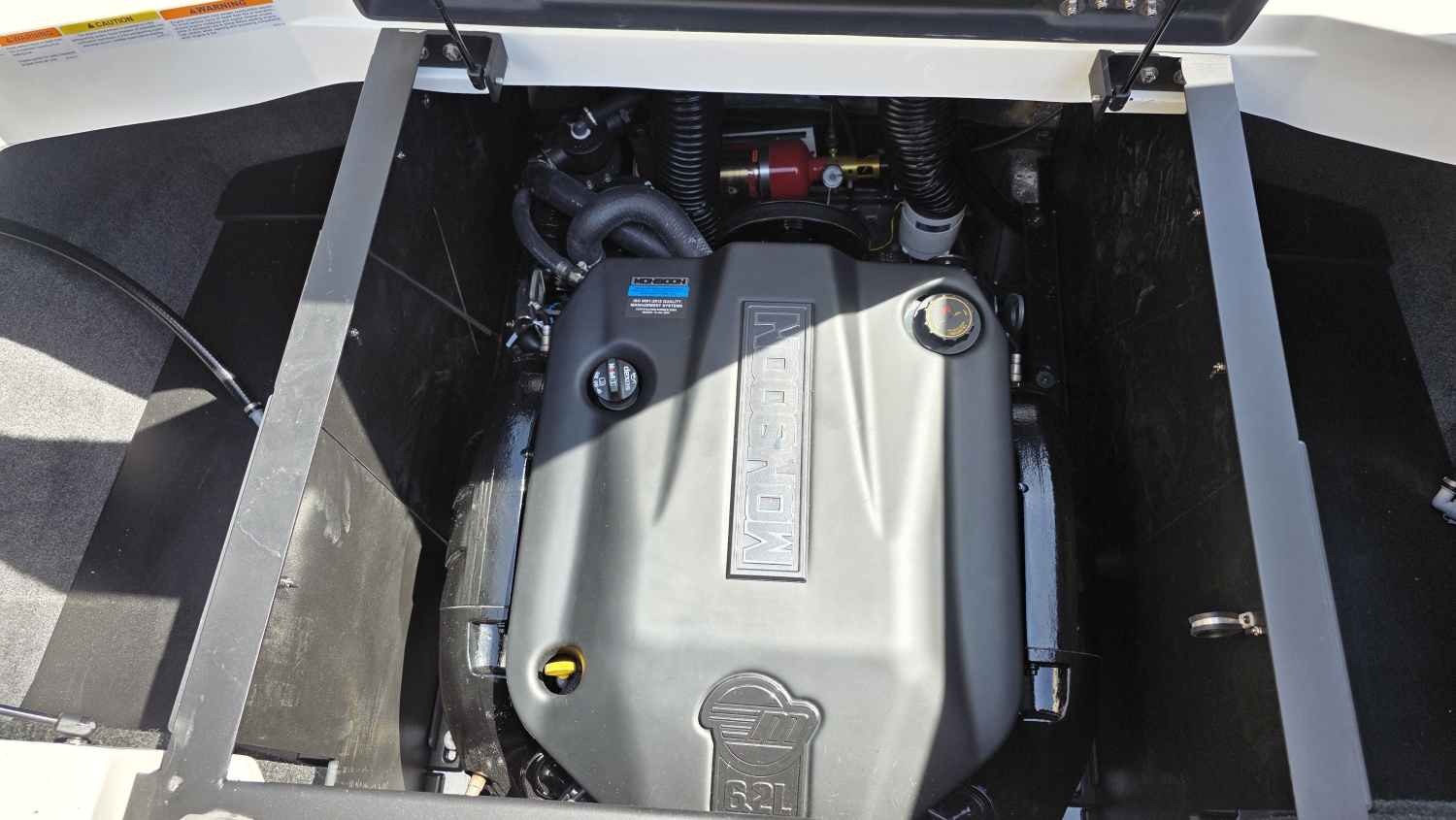 2027 Axis Wake Research T235