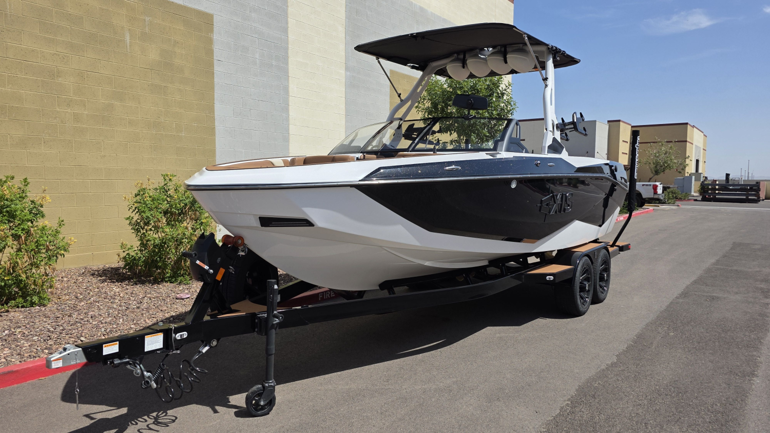 2027 Axis Wake Research T235