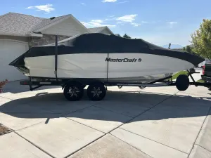 2020-mastercraft-x24-142799-image7.webp