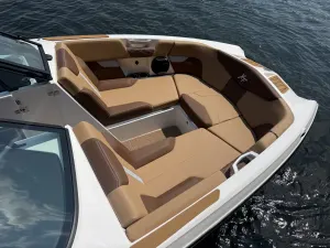 2026-mastercraft-xt24-142803-image2.webp
