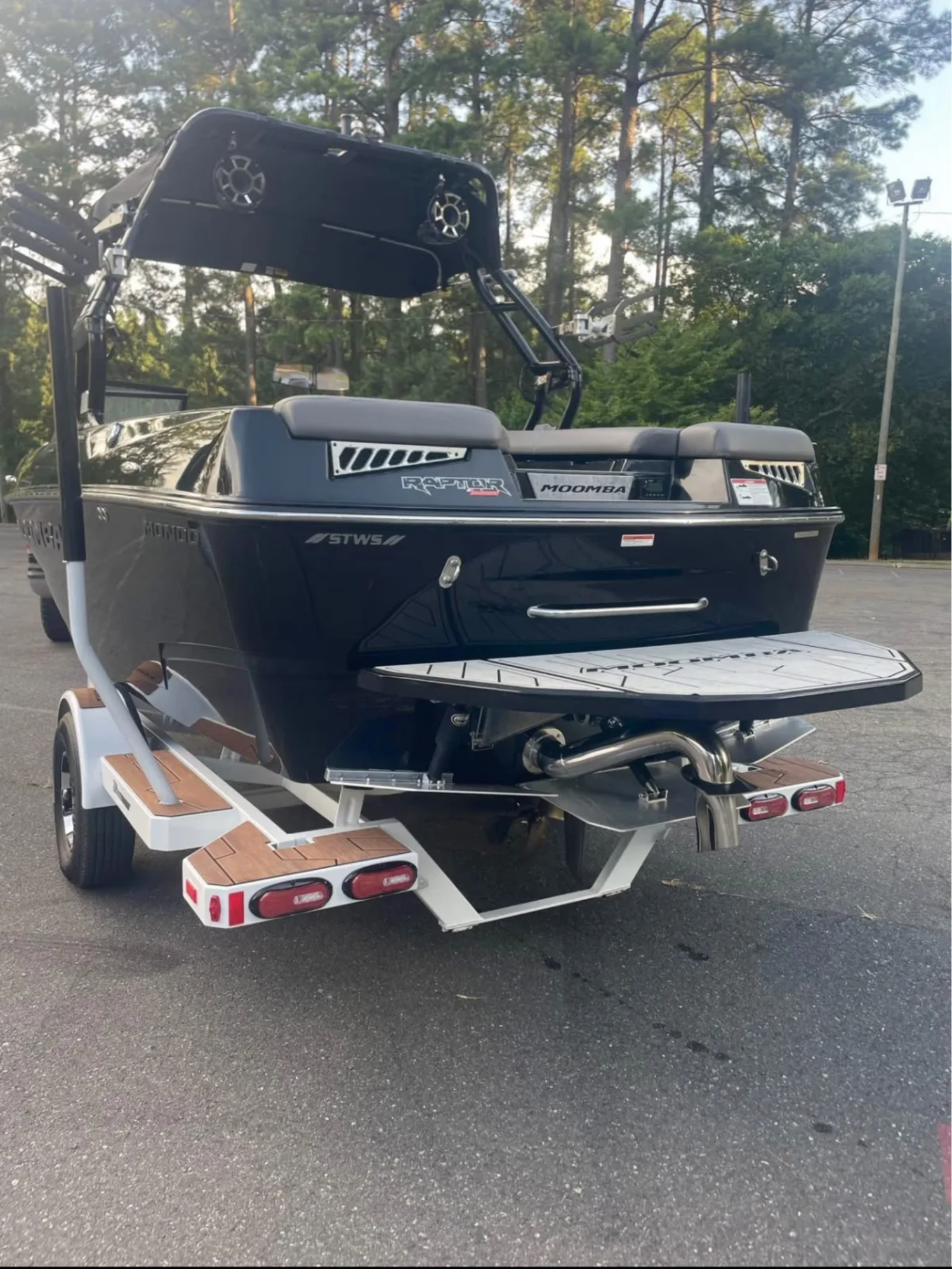 2022 Moomba Mondo