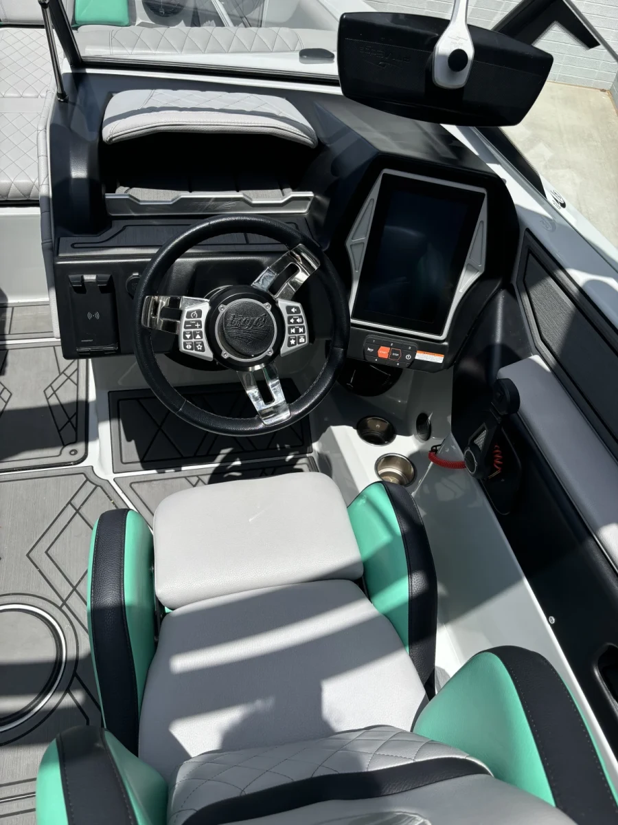 2022-tige-24rzx-142815-image7.webp