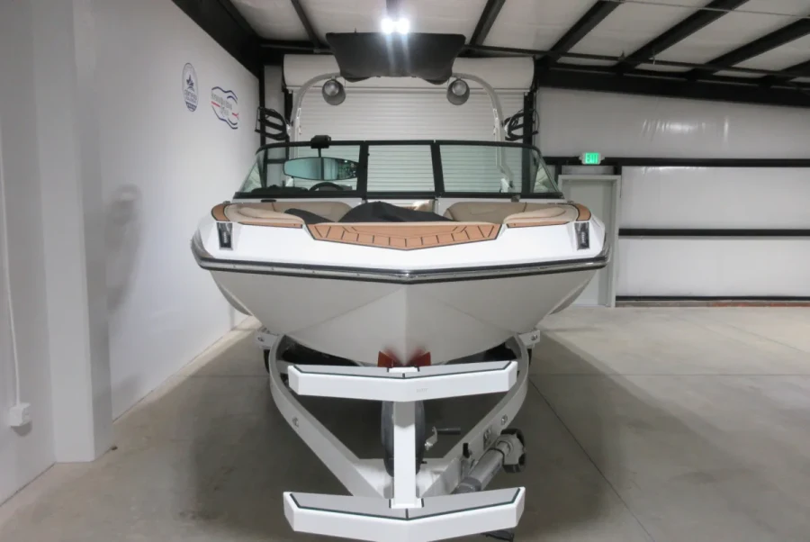 2018-nautique-gs22-142820-image8.webp
