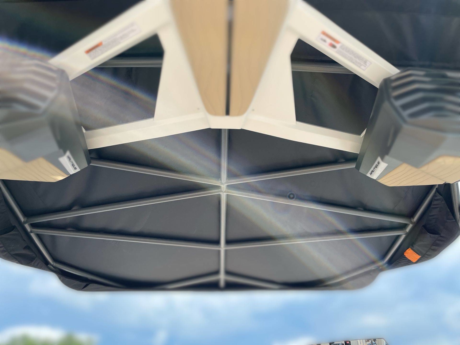 2027 Nautique G23