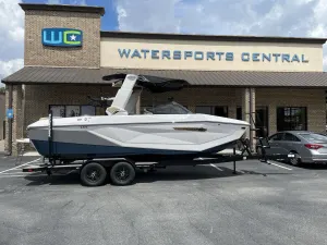 2027-nautique-g23-142843-image2