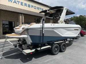 2027-nautique-g23-142843-image4