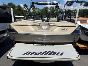 2011-malibu-wakesetter-23-lsv-142844-image10