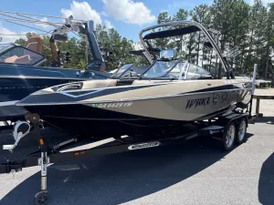 2011-malibu-wakesetter-23-lsv-142844-image1
