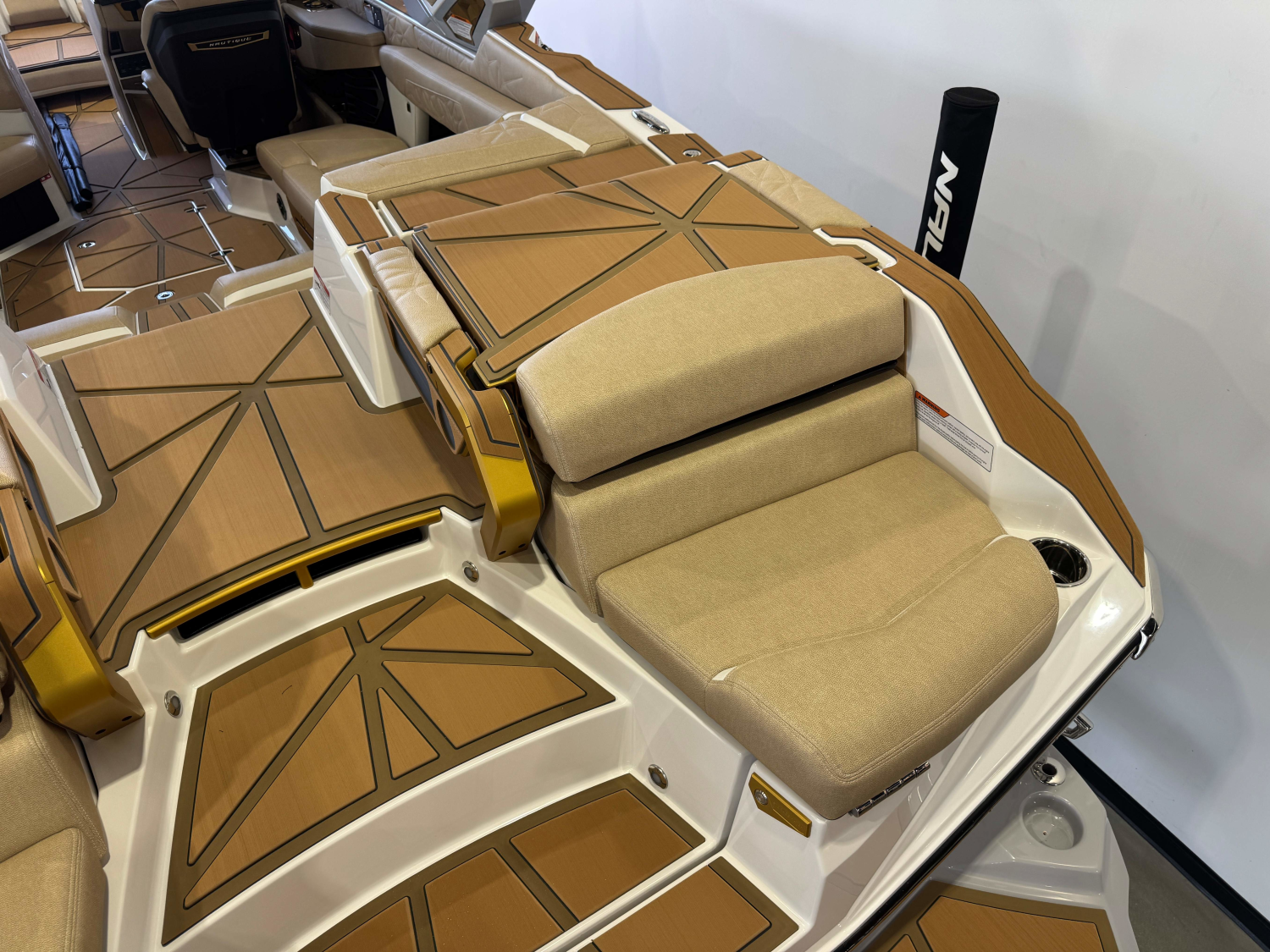 2027 Nautique Super Air Nautique G23 Paragon