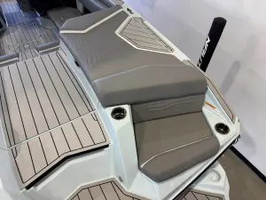 2027-nautique-g23-142854-image10