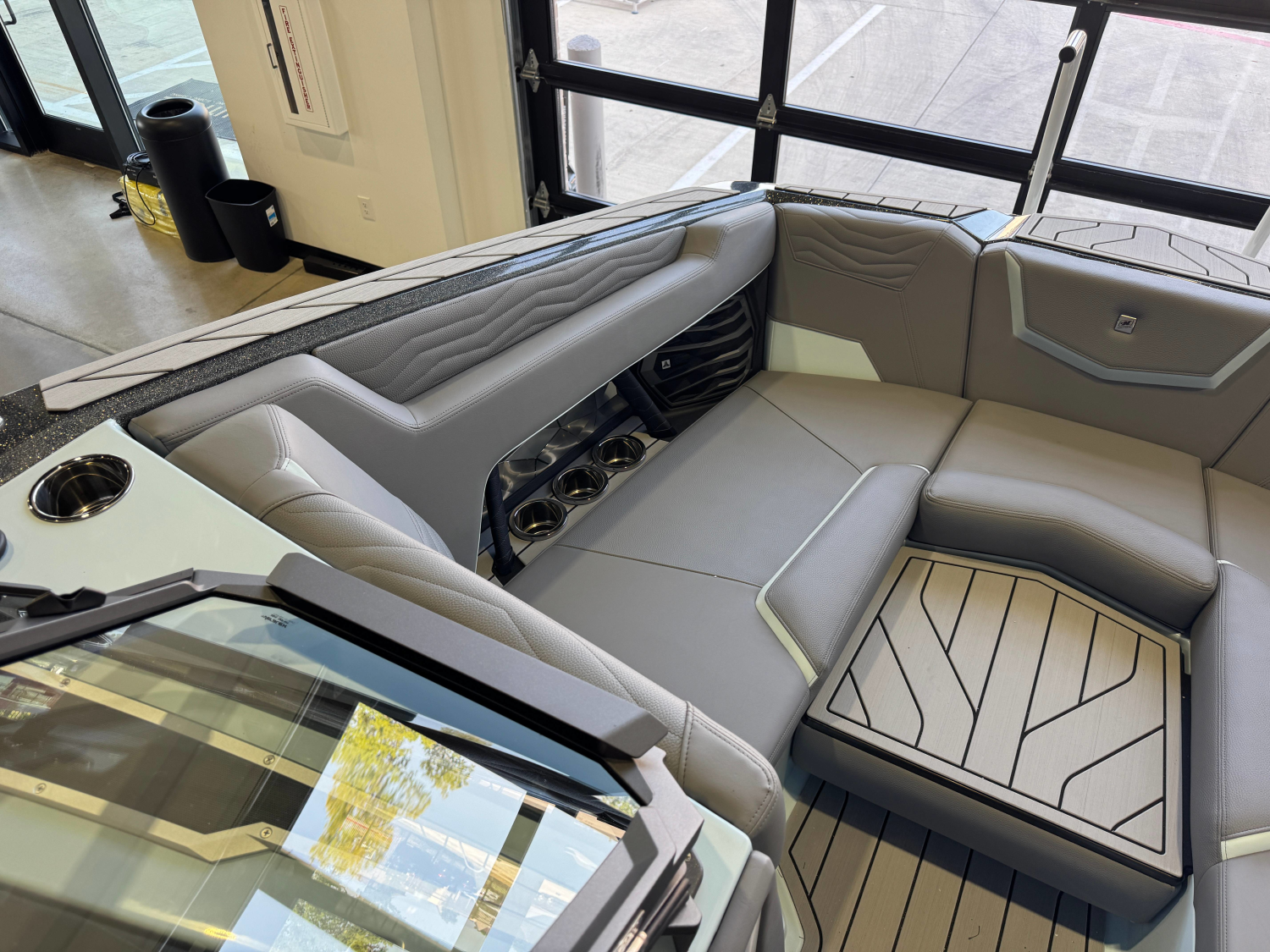 2027 Nautique Super Air Nautique G23