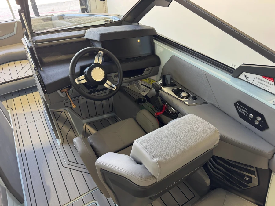2027-nautique-g23-142854-image24