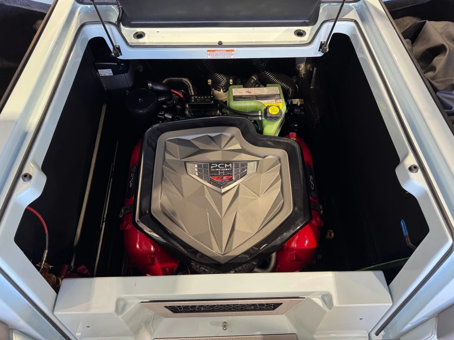 2027-nautique-g23-142854-image27