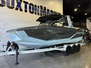 2027-nautique-g23-142854-image2