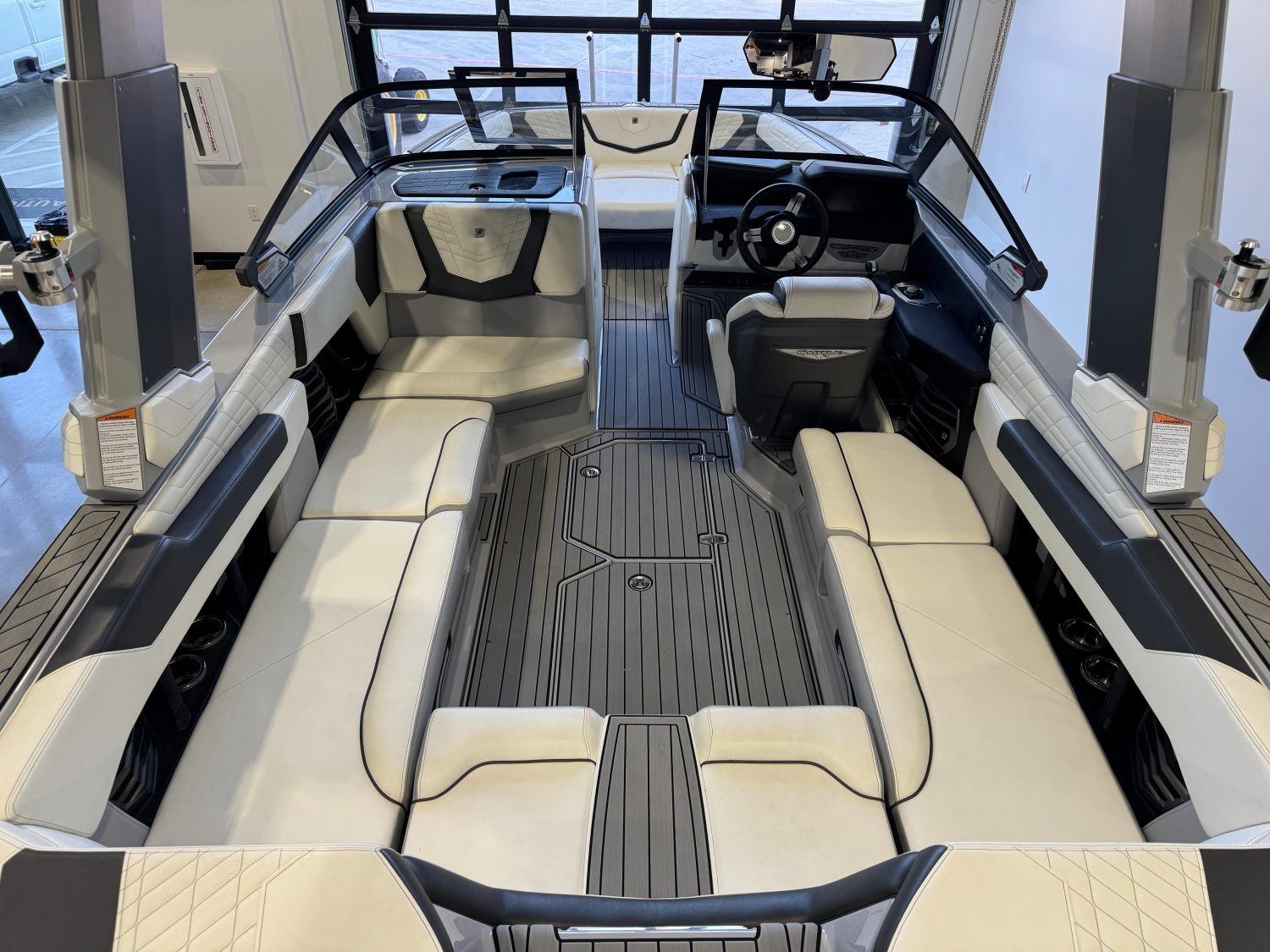 2024 Nautique Super Air Nautique G23