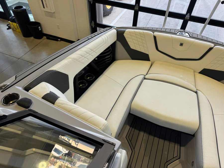 2024-nautique-g23-142855-image19