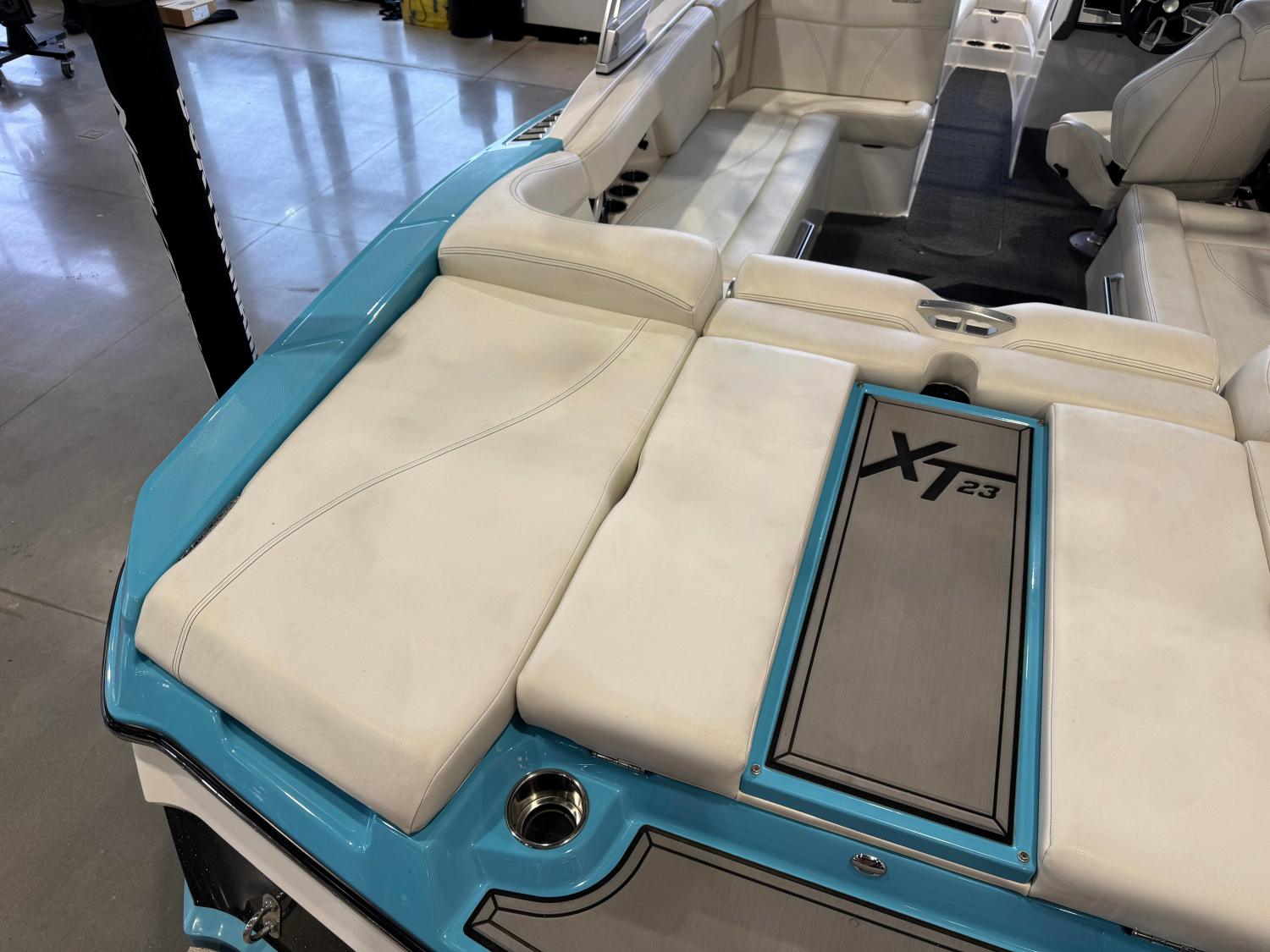 2019 MasterCraft XT23