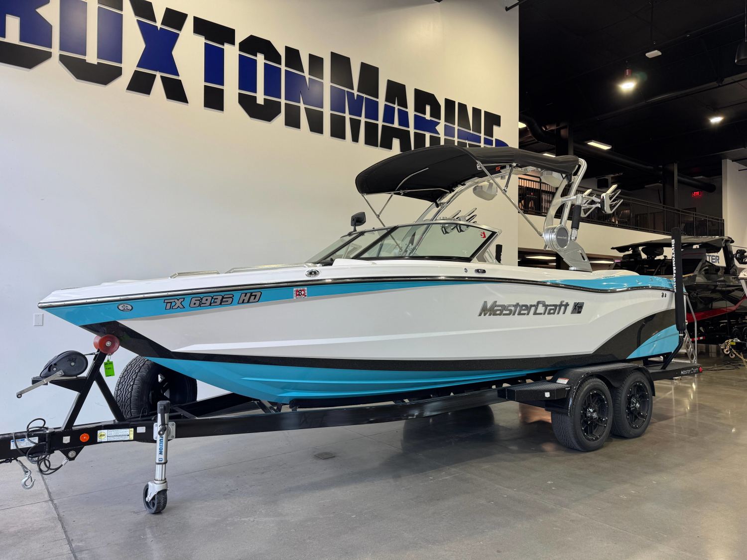 2019 MasterCraft XT23
