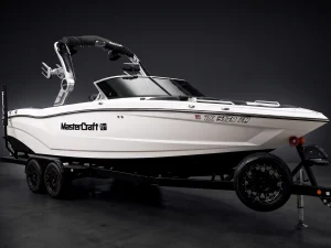 2019-mastercraft-xt25-142858-image3