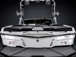 2019-mastercraft-xt25-142858-image4