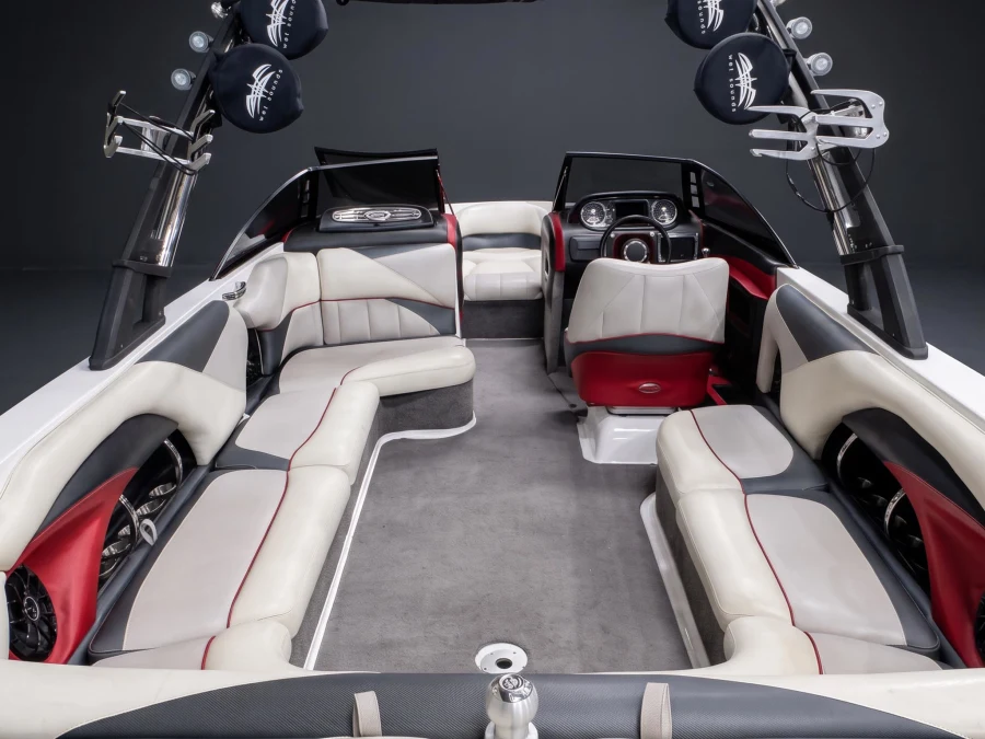2013-malibu-wakesetter-247-lsv-142859-image6