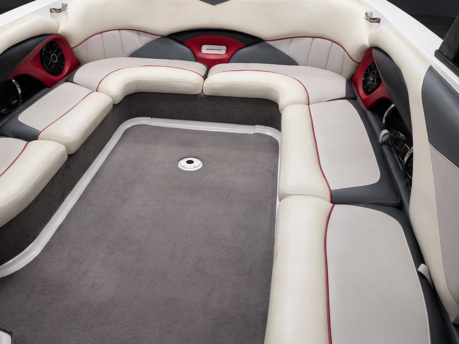 2013 Malibu Boats 247 LSV