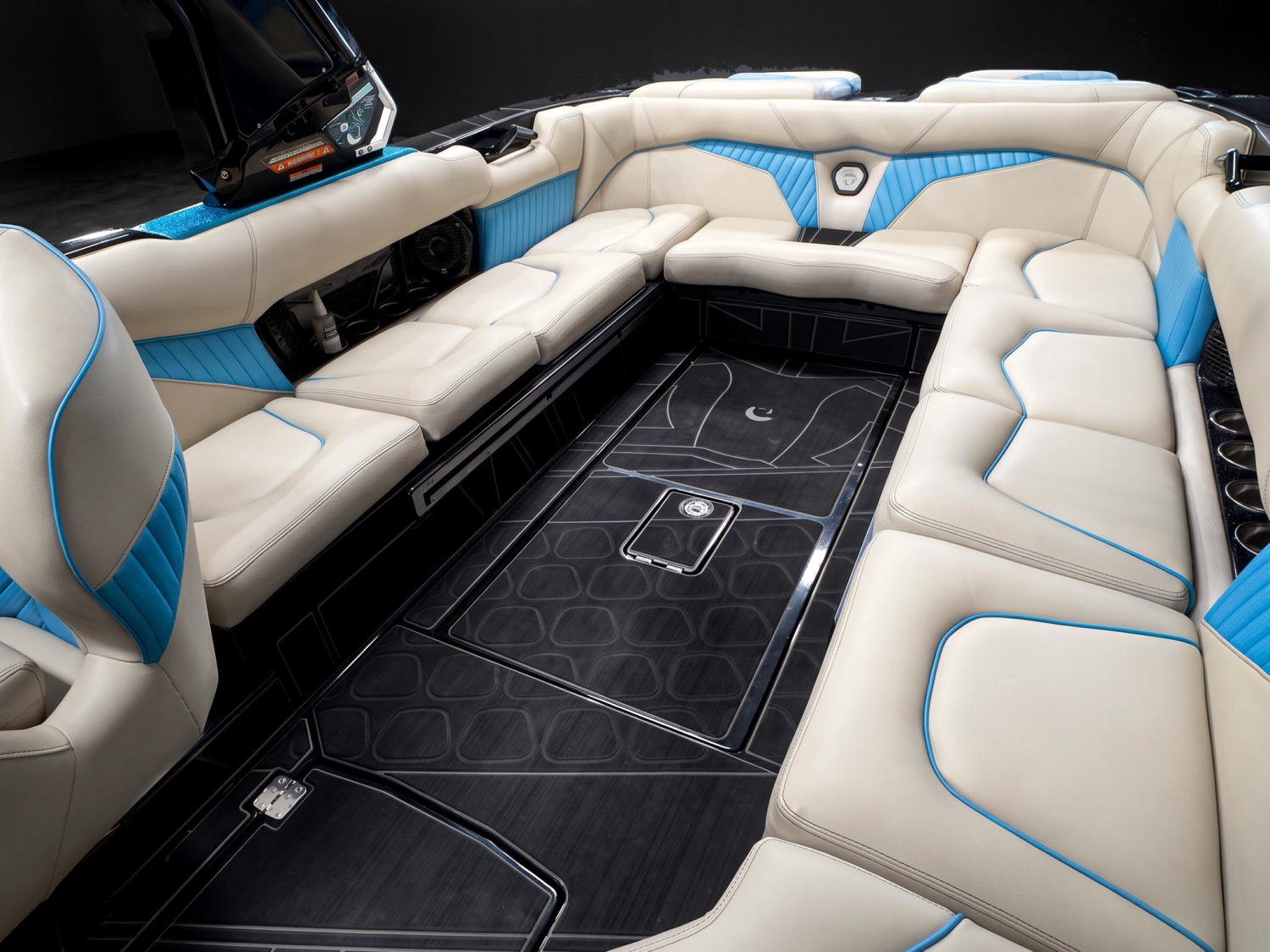 2023 Centurion Boats Fi25