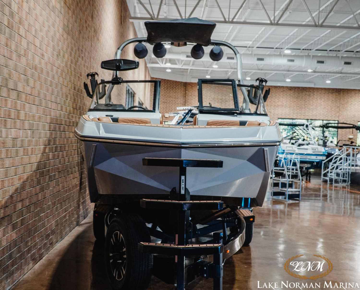 2021 Nautique G23