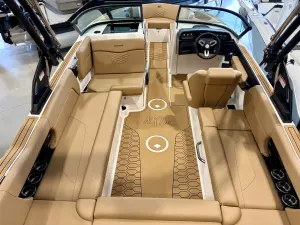 2027-mastercraft-nxt23-142868-image12