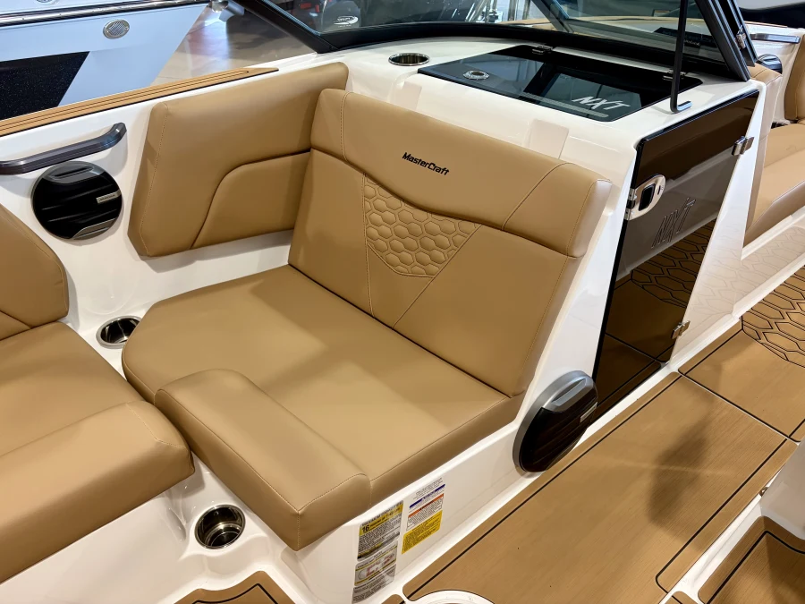 2027-mastercraft-nxt23-142868-image8
