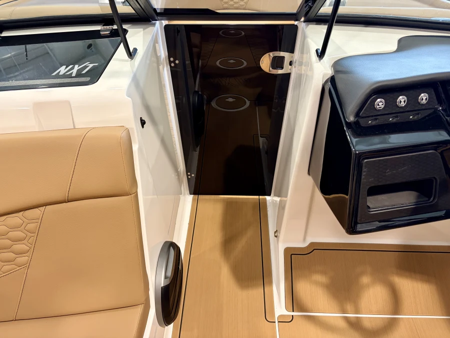 2027-mastercraft-nxt23-142868-image9