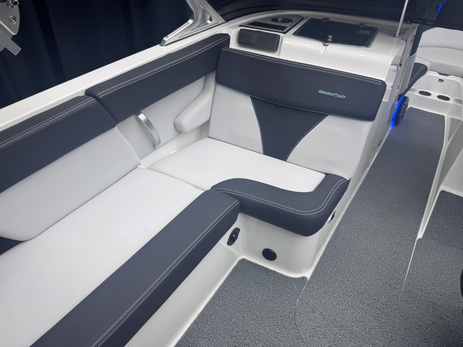 2017 Mastercraft XT23