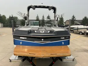 2016-mastercraft-x30-142872-image5