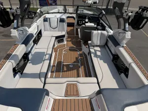 2018-nautique-g25-142880-image18