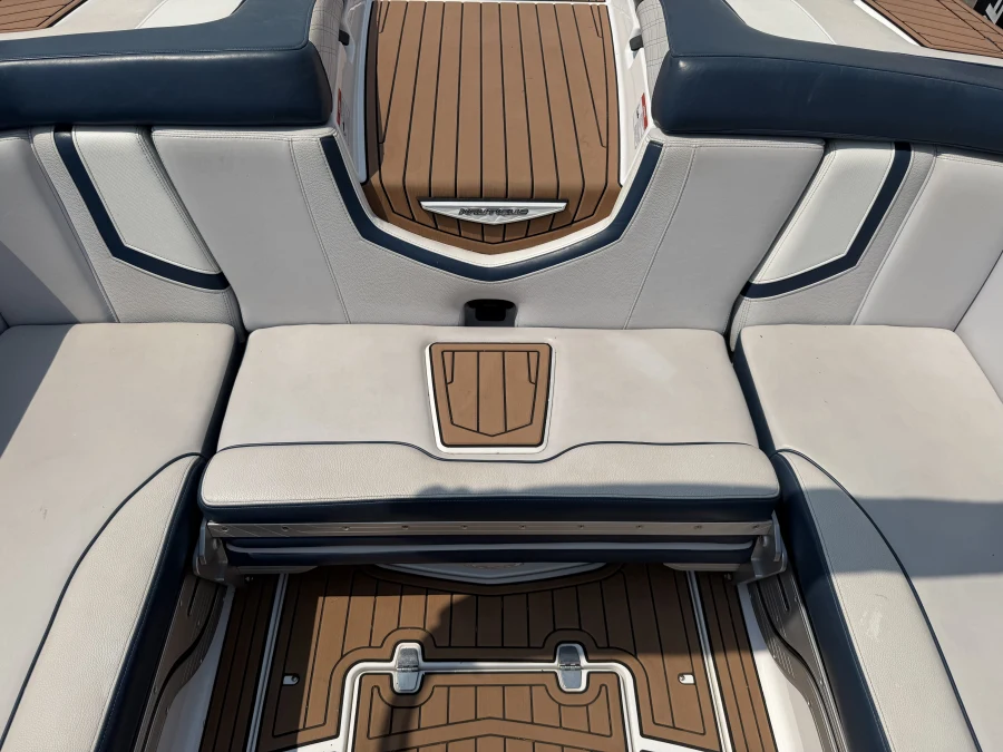2018-nautique-g25-142880-image22