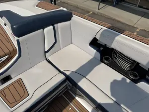 2018-nautique-g25-142880-image23