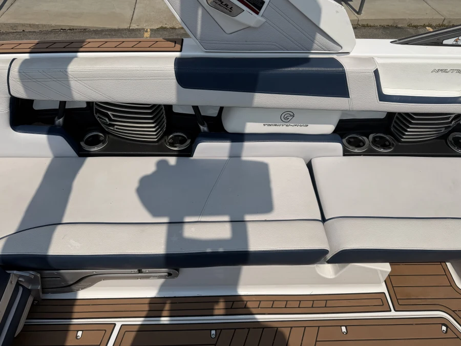 2018-nautique-g25-142880-image24